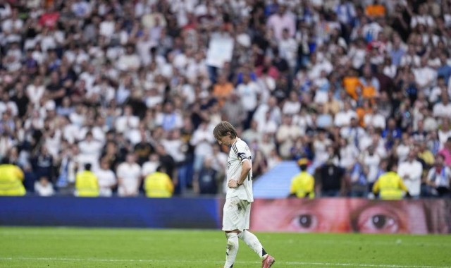 皇马UEFA排名封神！143.5分碾压曼城拜仁，巴萨的痛谁懂？未来格局已定？