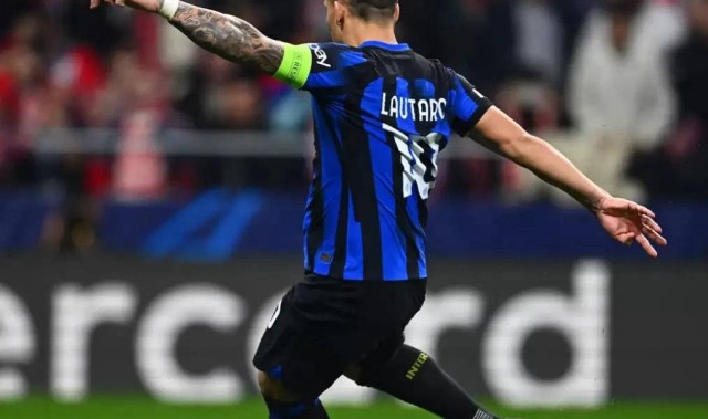 次回合主场艰难淘汰巴萨，劳塔罗伤缺能否坚持？国米还能依靠邓弗里斯吗？