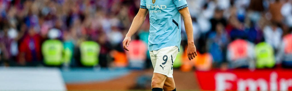 当家球星不敢罚？哈兰德决赛让点+队友罚丢 曼城四大皆空